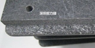 可加工性的合成石，可以用CNC洗出想要的形狀與機構，可以媲美鋁合金